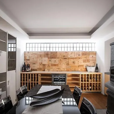 Sleeps 10 With Pool And Air Con 别墅 *