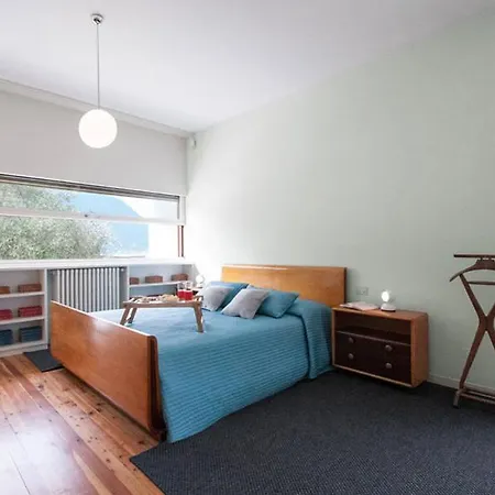 Villa Sleeps 10 With Pool And Air Con Ossuccio