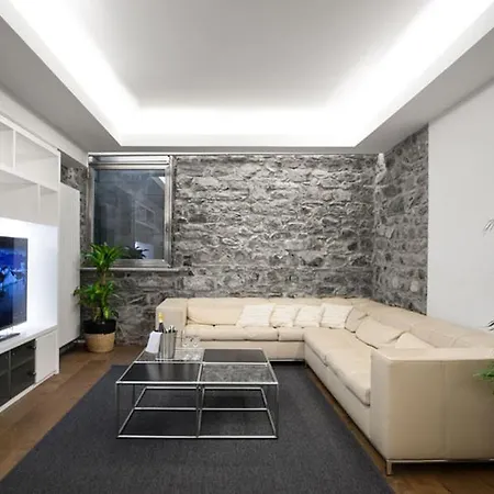 Sleeps 10 With Pool And Air Con Βίλα